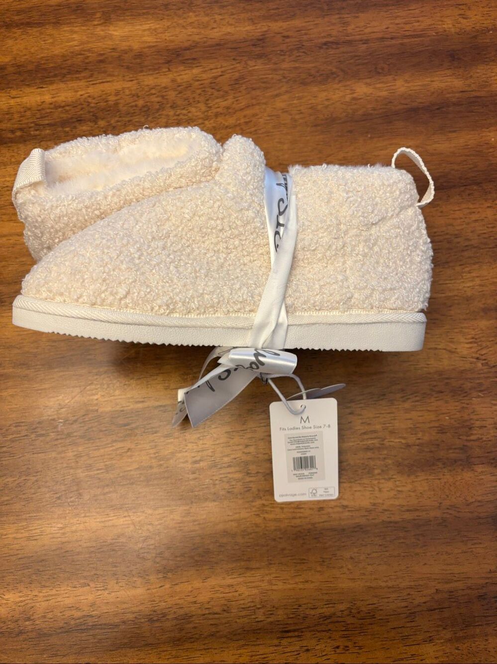 PJ salvage women’s slippers, NWT